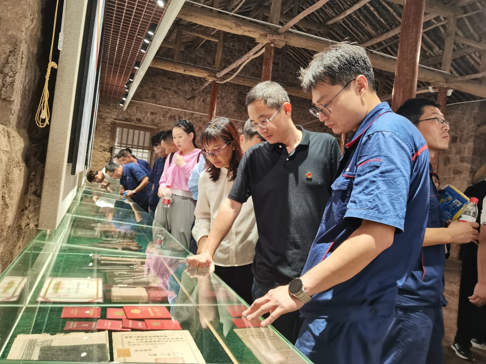山西公司與河北公司開展支部聯(lián)建共建活動圖片4.png
